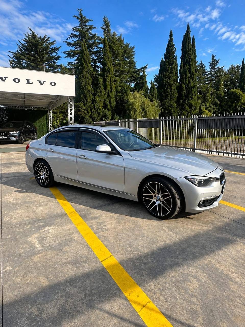 BMW 320 2016