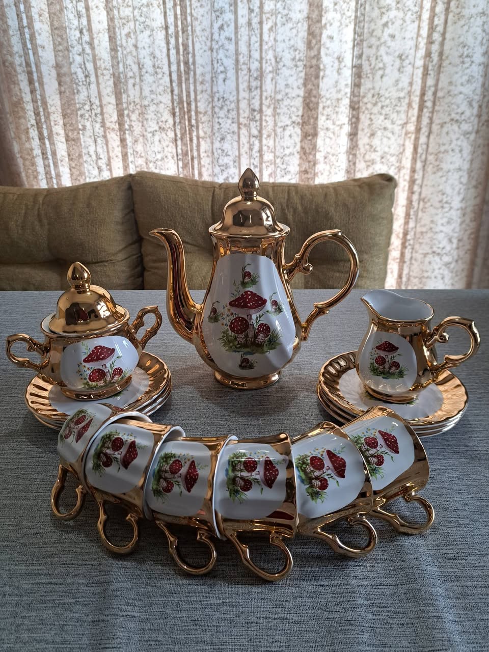 1990s Turkish gold-trim tea set