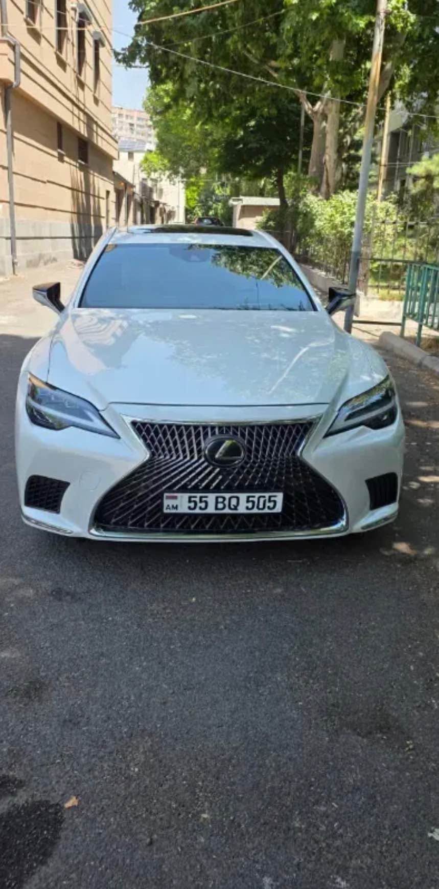 Լեքսուս LS500 2021