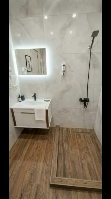 Kiraya verilir apartment, Tiflis