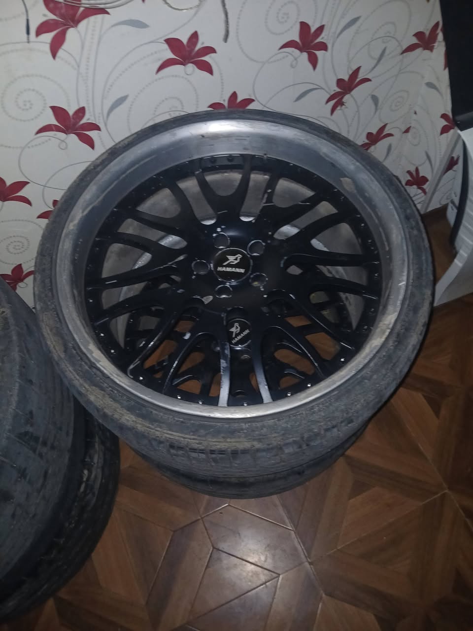 Hello friends, I'm selling original Hamann discs