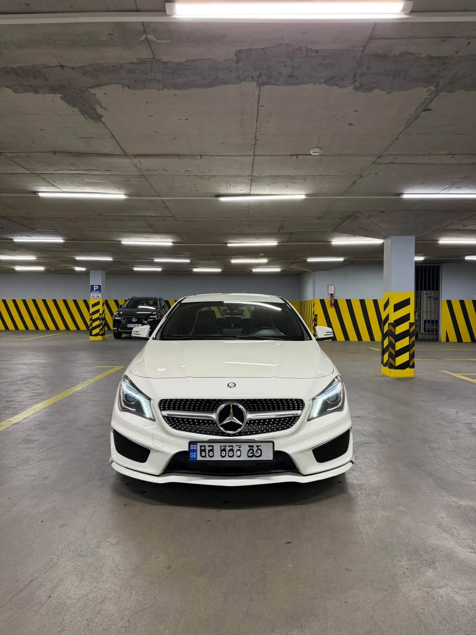 Продаётся 2015 Mercedes-Benz CLA 250 за — 8,700$