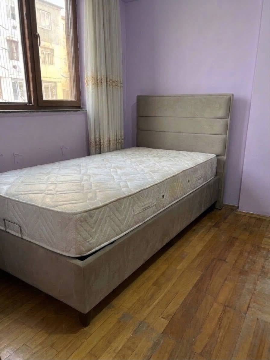 Mən ailədən ucuz qiymətlərlə satiram. Batumi şəhəri. Cənub elektronika