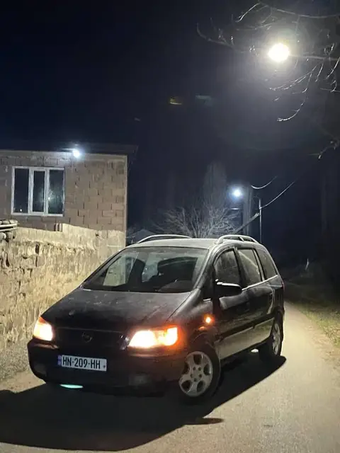 Opel Zafira 2003