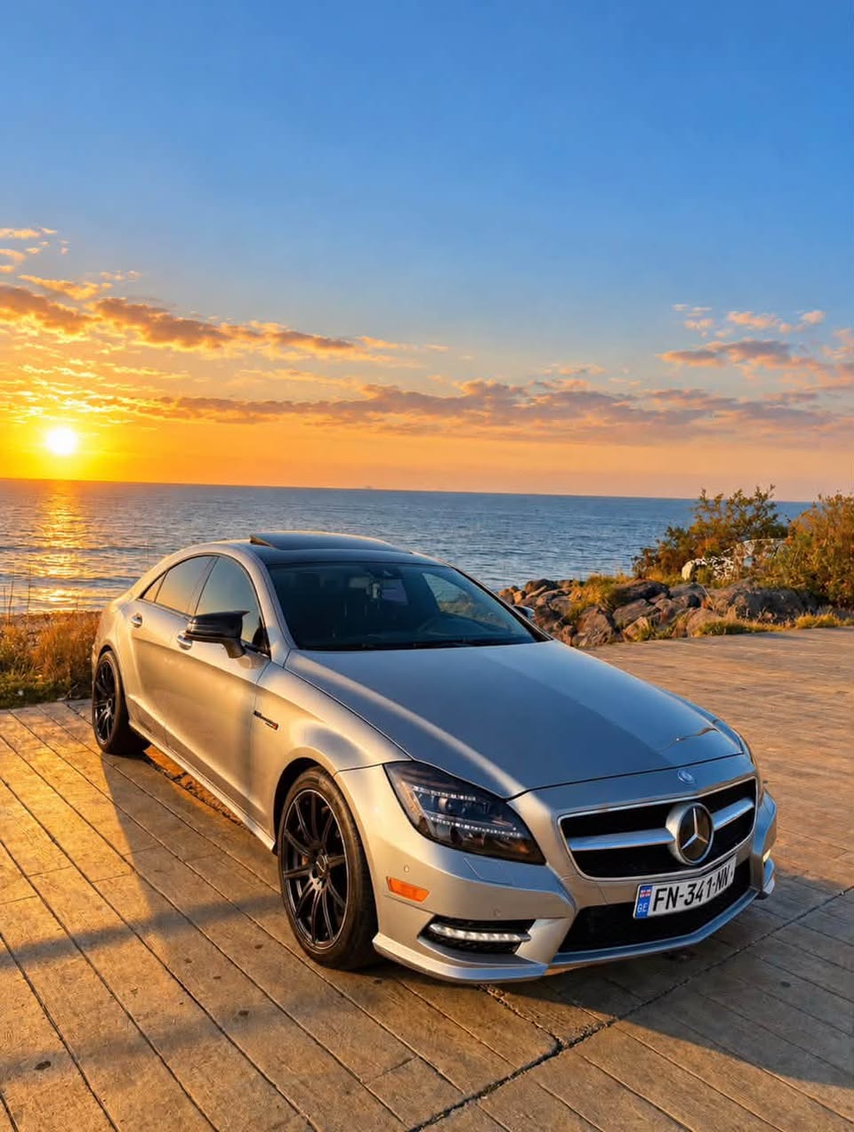 🚗 Satılır / Dəyişilir Hybrid 2017 — 13,000$