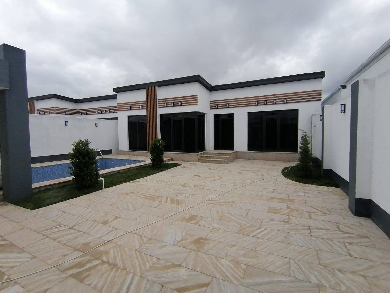 4 ოთახიანი ბინა იყიდება, ბაქო — 245,000 ₼