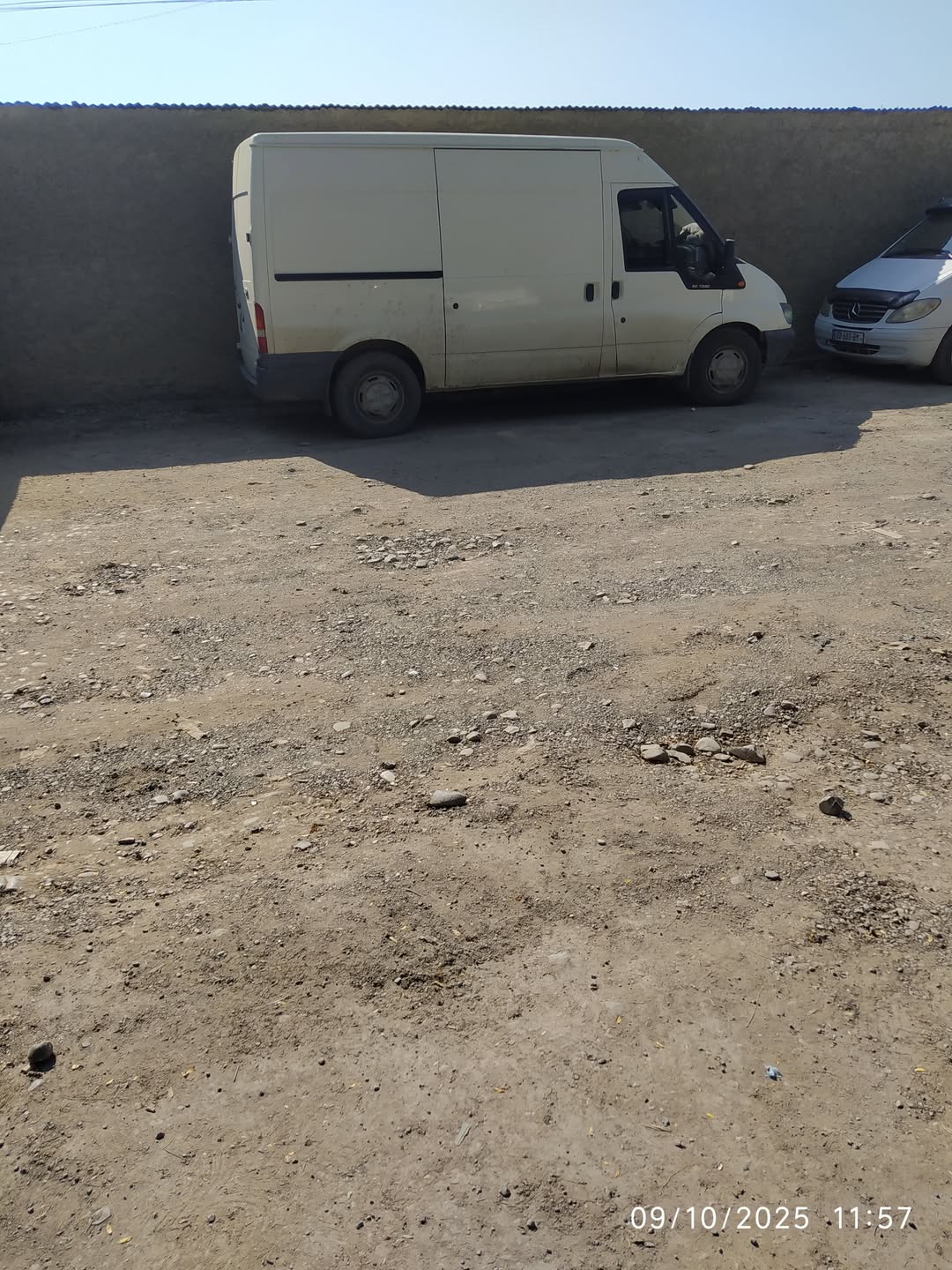 Yüklərin daşınması Tbilisi Raçaya