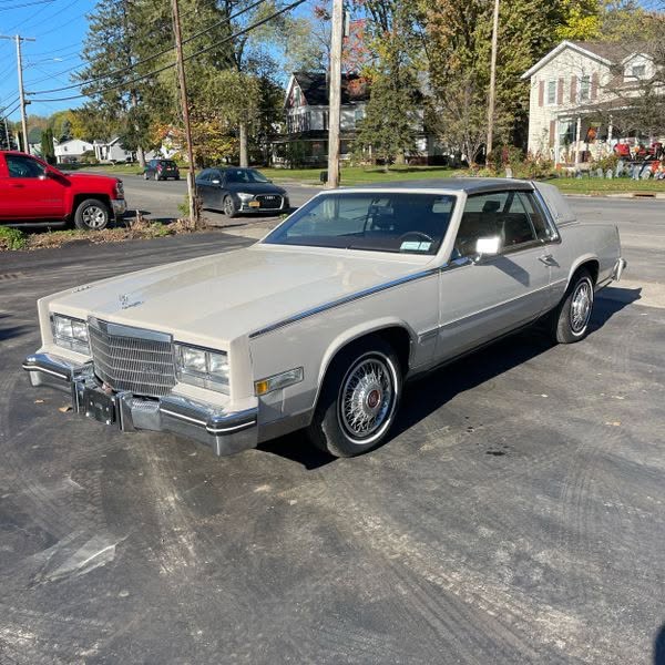 Cadillac Eldorado 1983 — 14,900$
