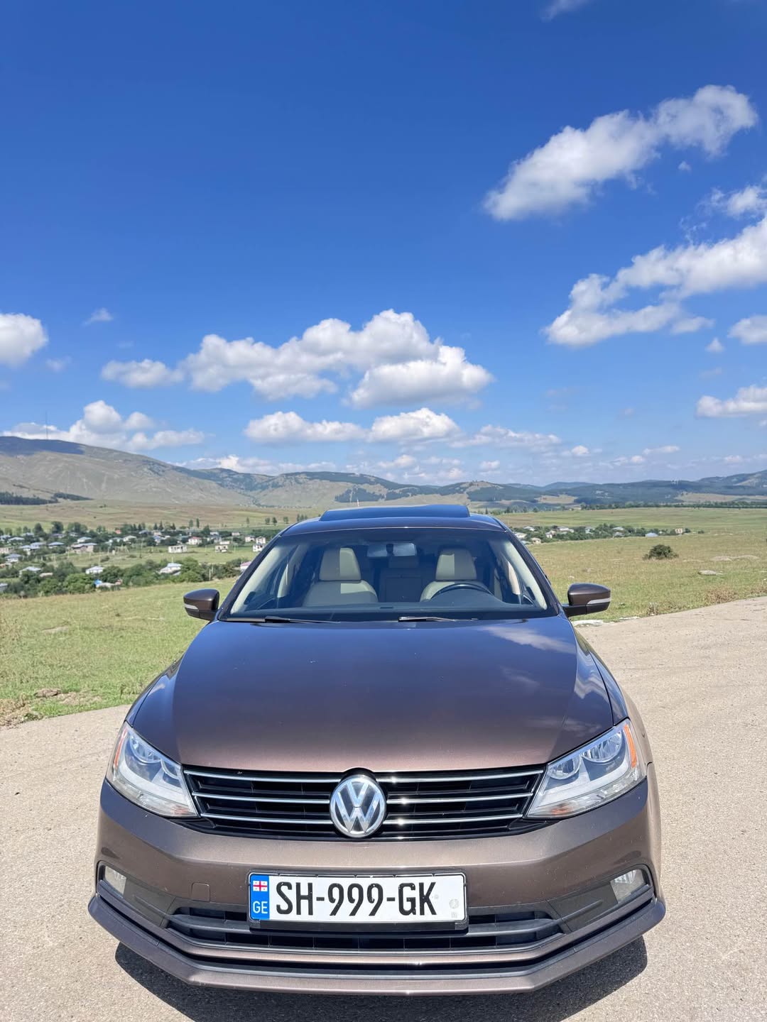 ჯეტა 2015 წლიანი — 7,400$