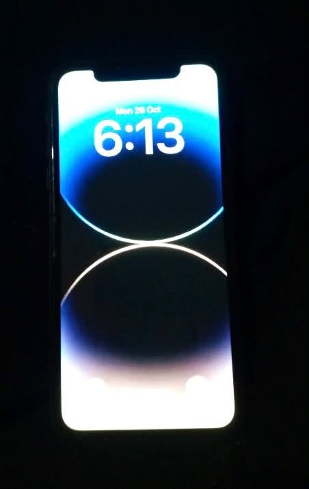 Satılır dəyişilir✅iphone 11 64GB mübadilə edirəm ancaq — 350$