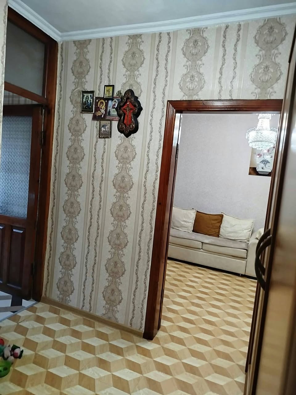2 oda daire satılık, Kutaisi