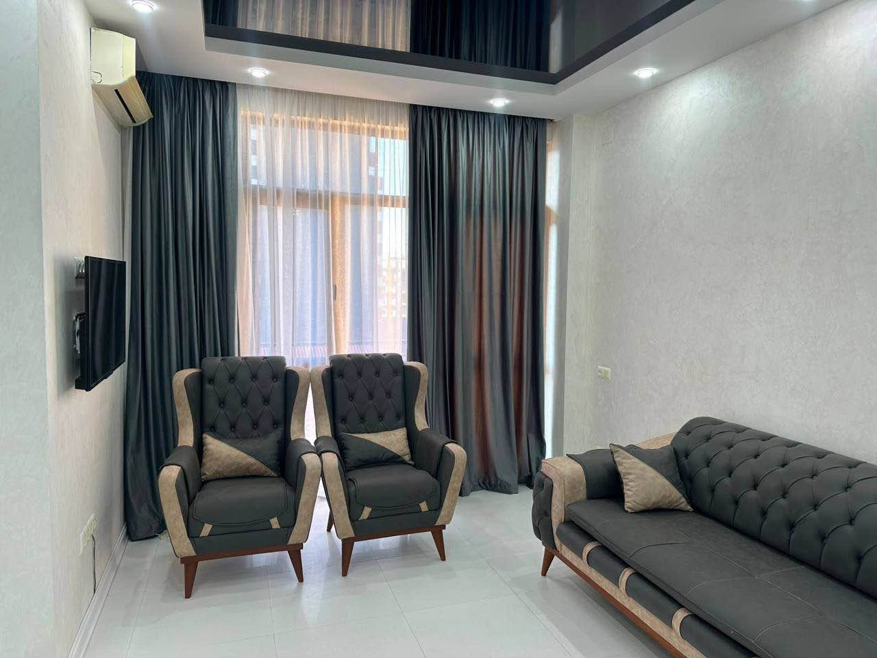 Վարձով 1 սենյականոց բնակարան, Բաթումի — $600