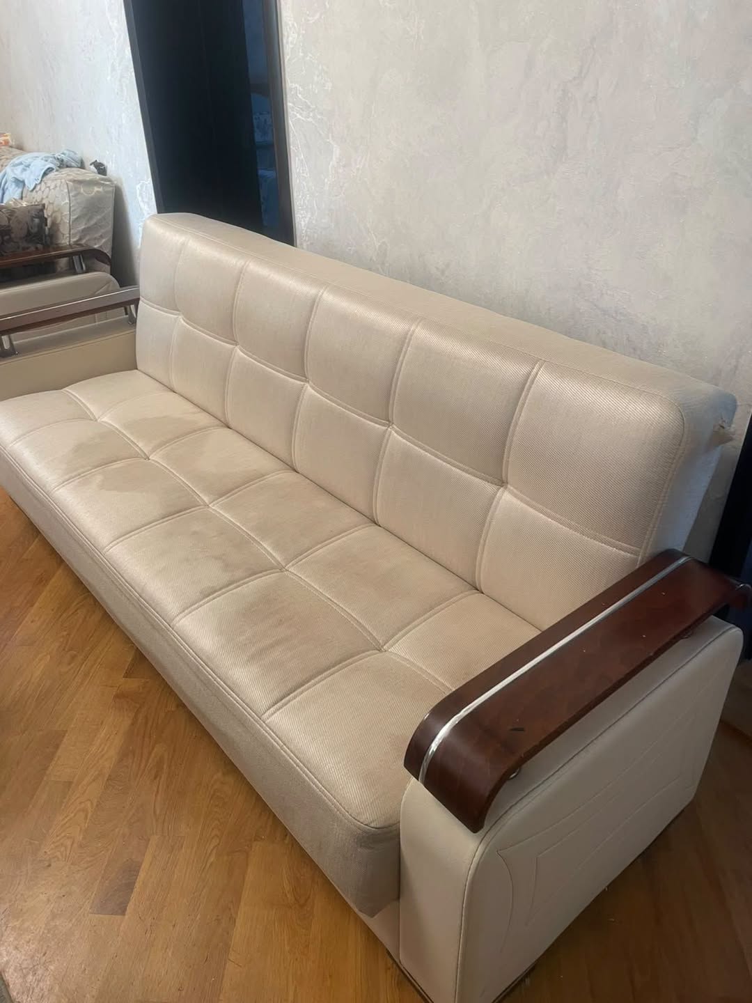 Mebel — 150₼