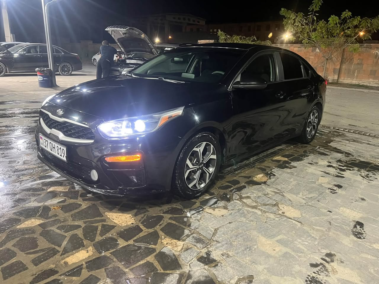 2019 წლის ავტომობილი 10,800 დოლარი