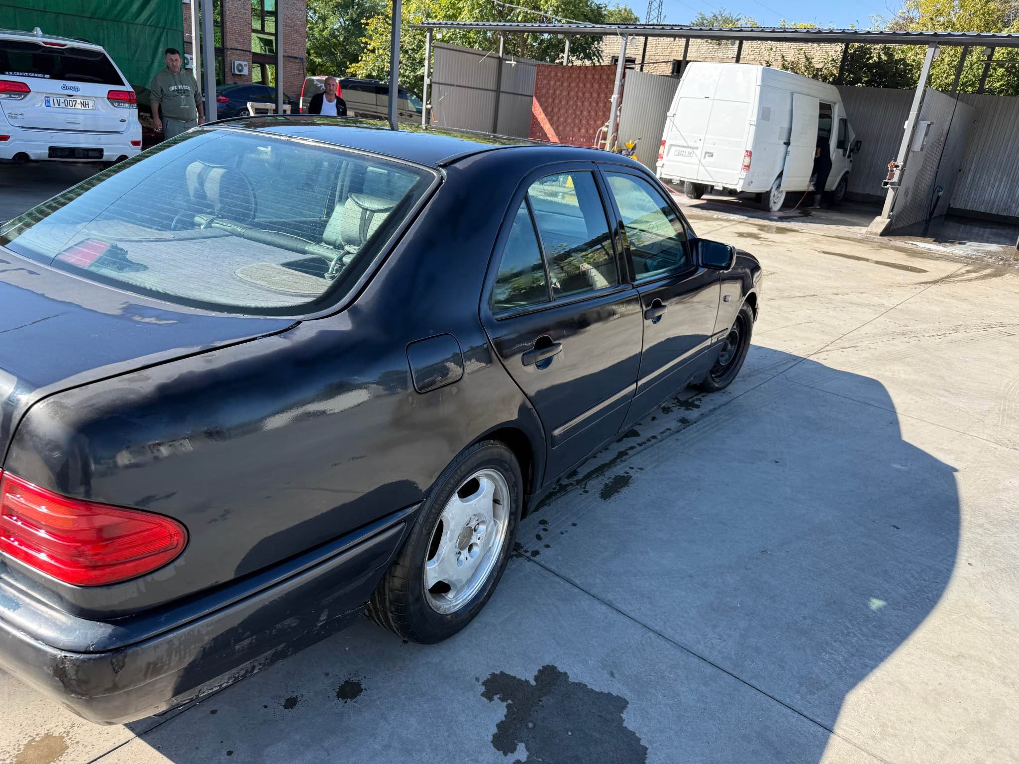 2.8 otomatik Texas motorlu, gazla çalışır - 2,700₾
