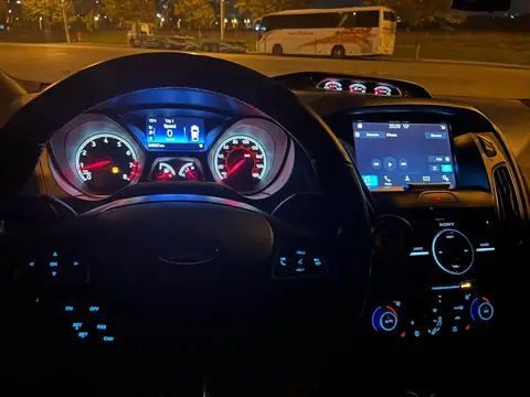 Ford Focus ST 2016 — 6,200$