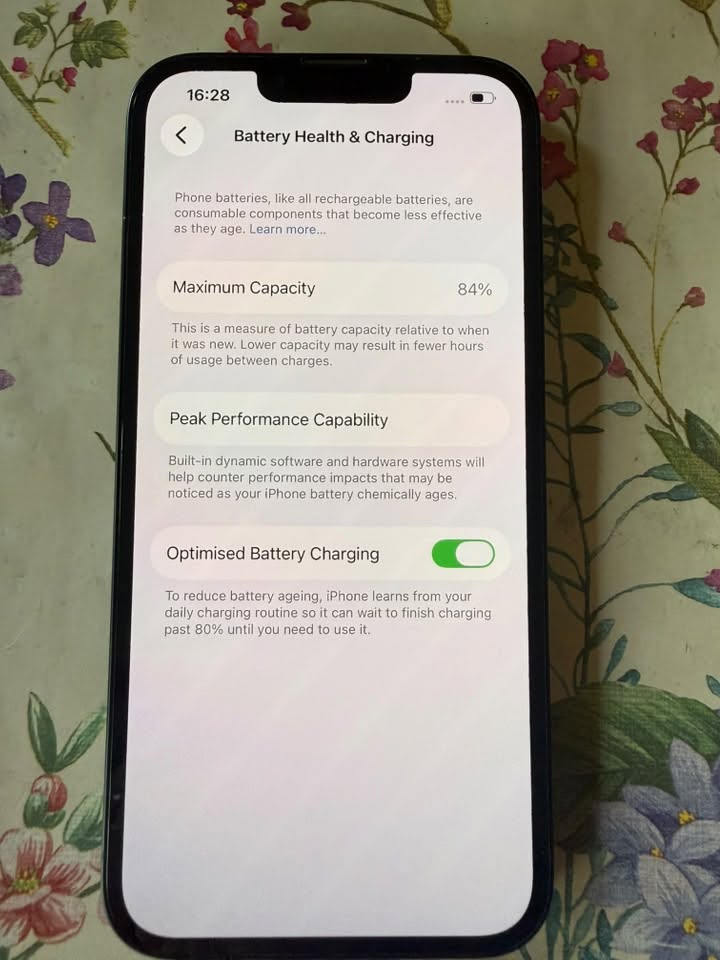 Iphone 14 for sale •84% battery — 850₾