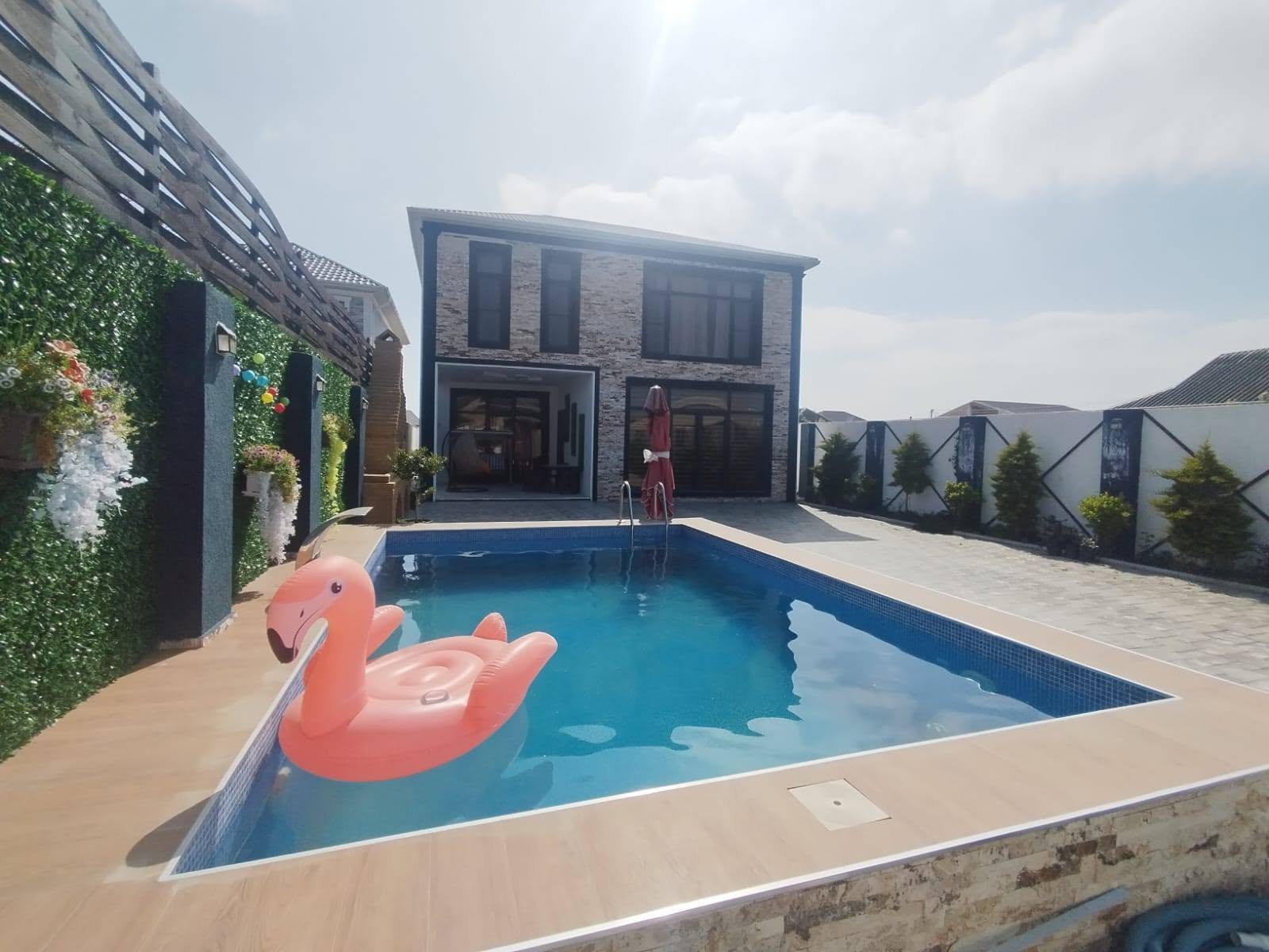 Avtomobil — 395.000$