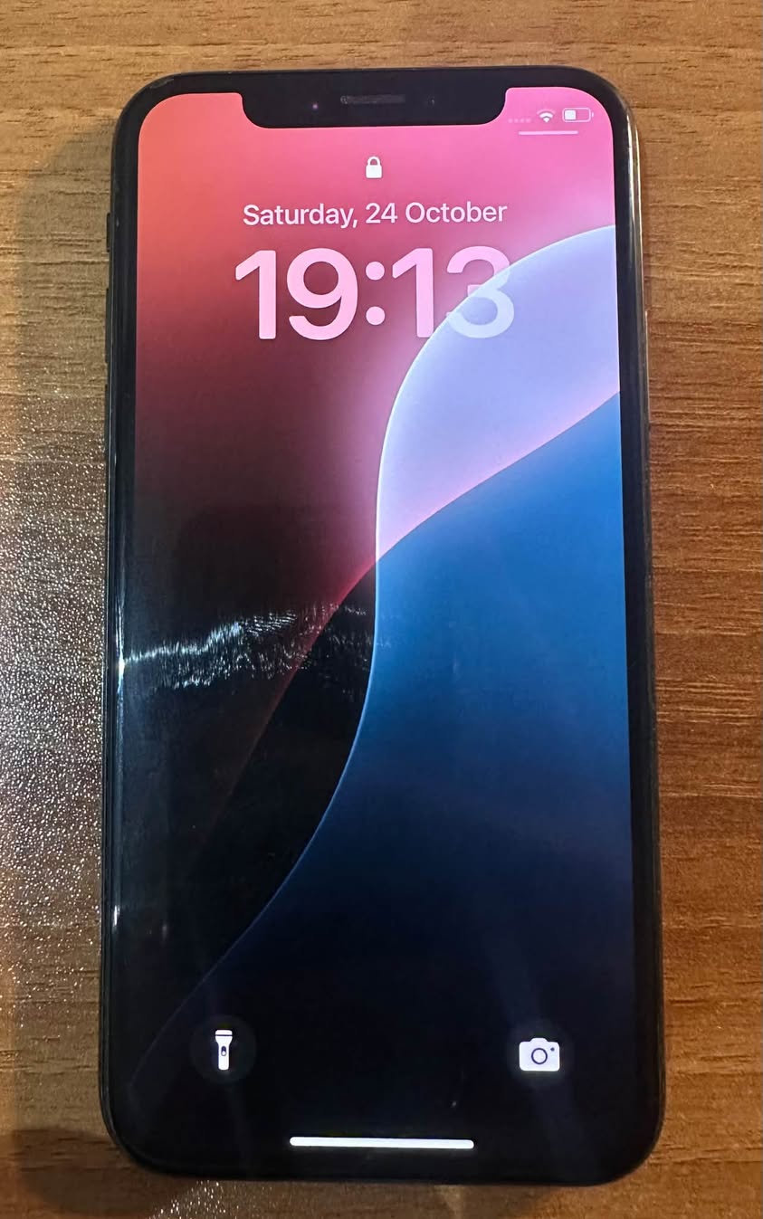 iPhone XS 64GB, %75 pil şarjı