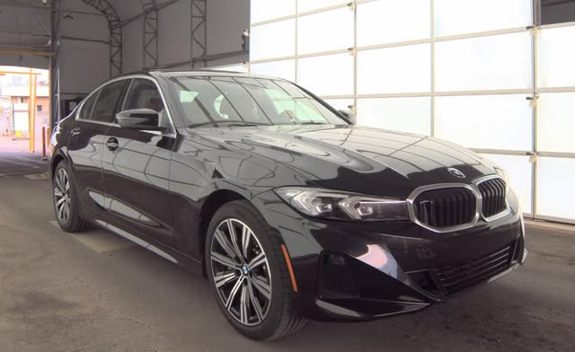 2025 BMW 3 Series 330i faktiki olaraq — 42,500$