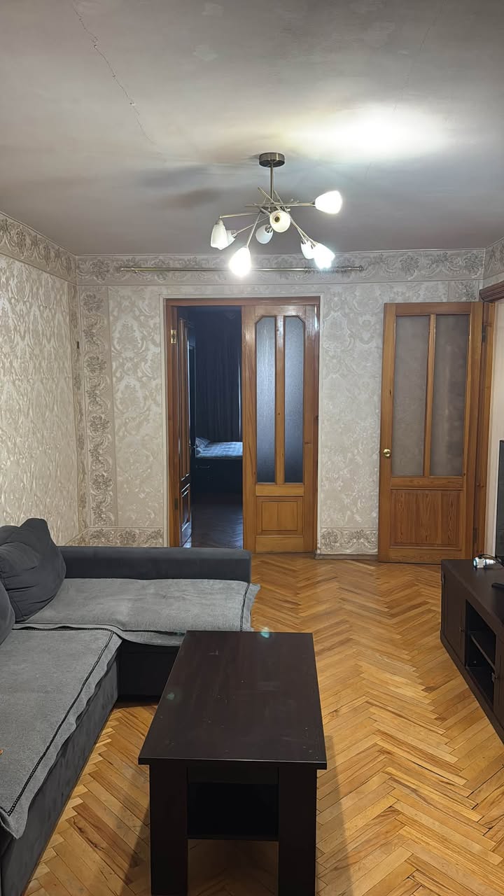 5-room apartment for sale, Tbilisi — $150,000