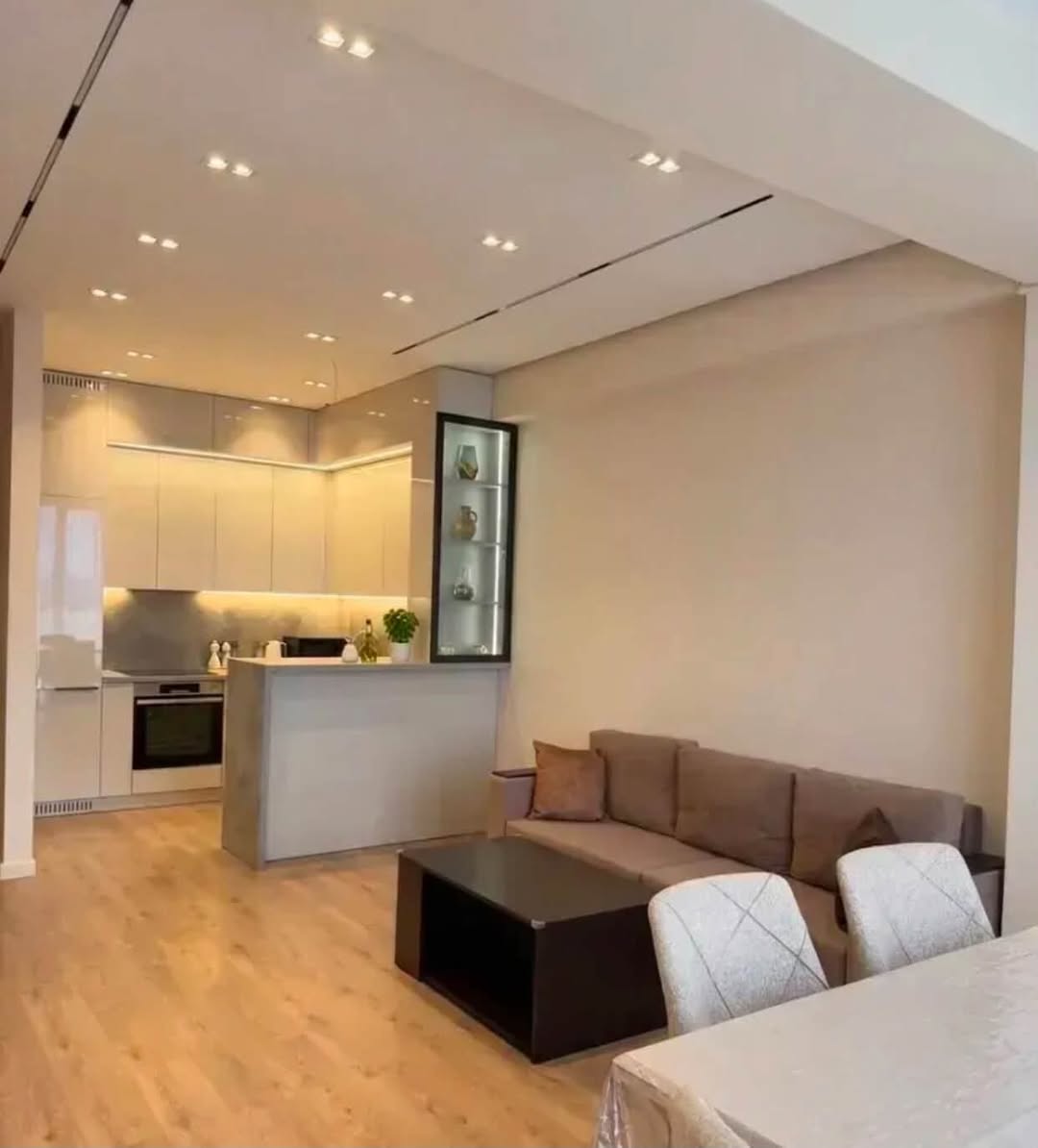 Günlük kiralık, yenilenmiş, Şengavit, 50m2 ortalama kat - 25,000֏