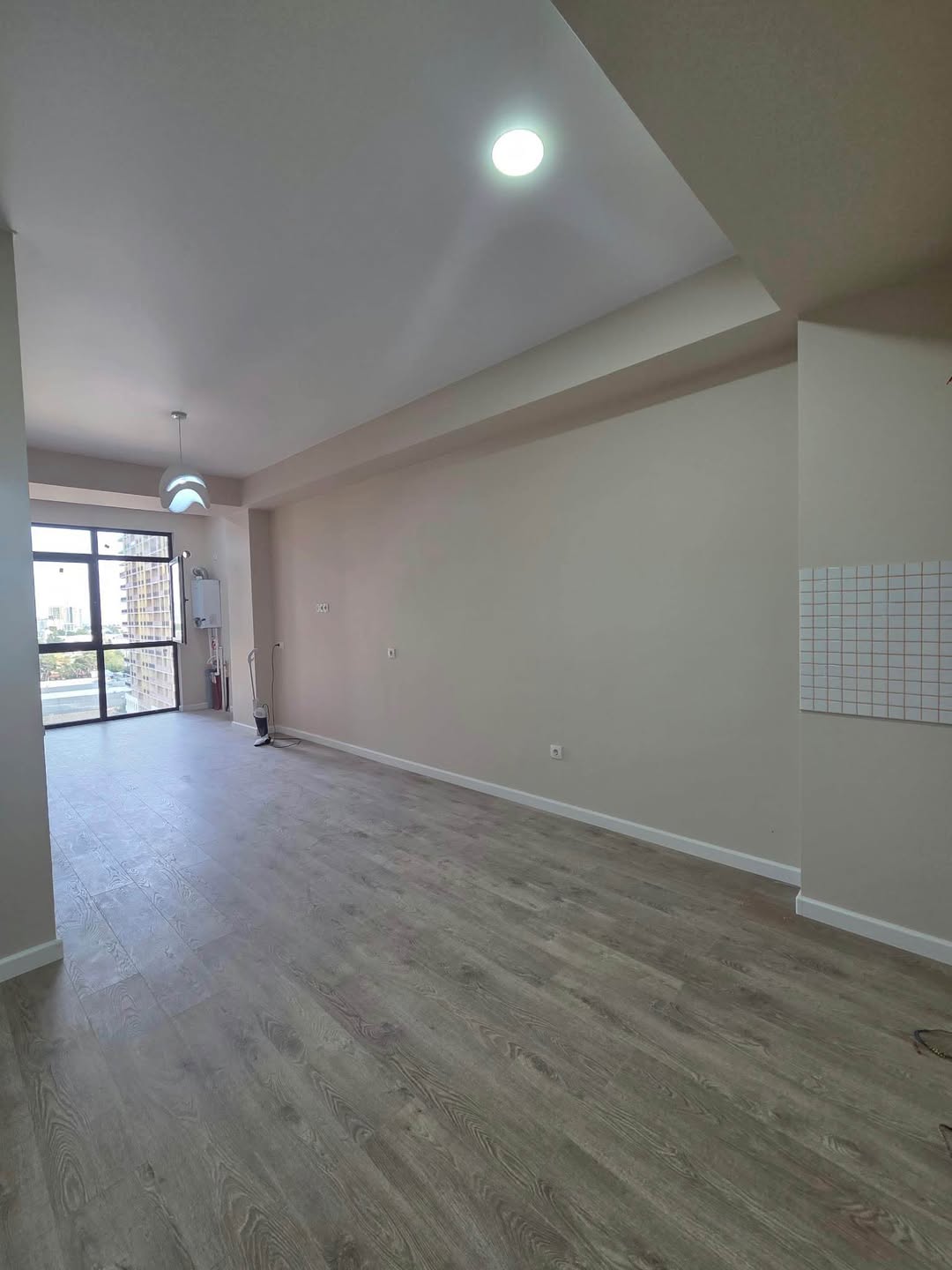 იყიდება ბინა, თბილისი — $57,000