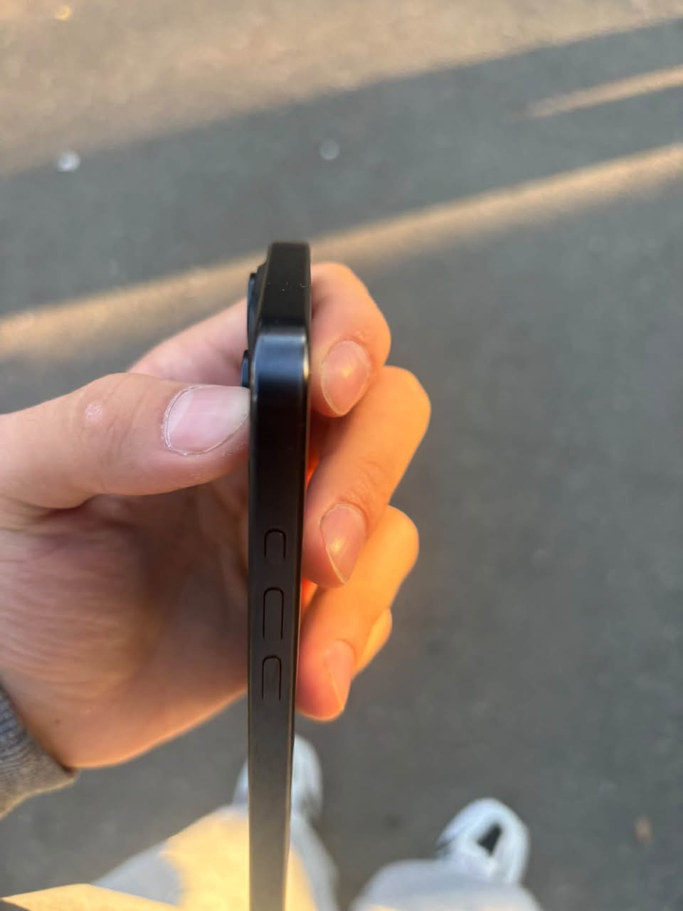 Iphone 15 pro factory esim 78% — 165,000֏