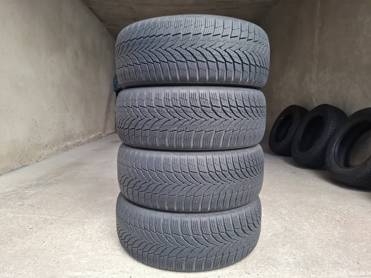 NEXEN winter tires 215/55 R16, set of 4
