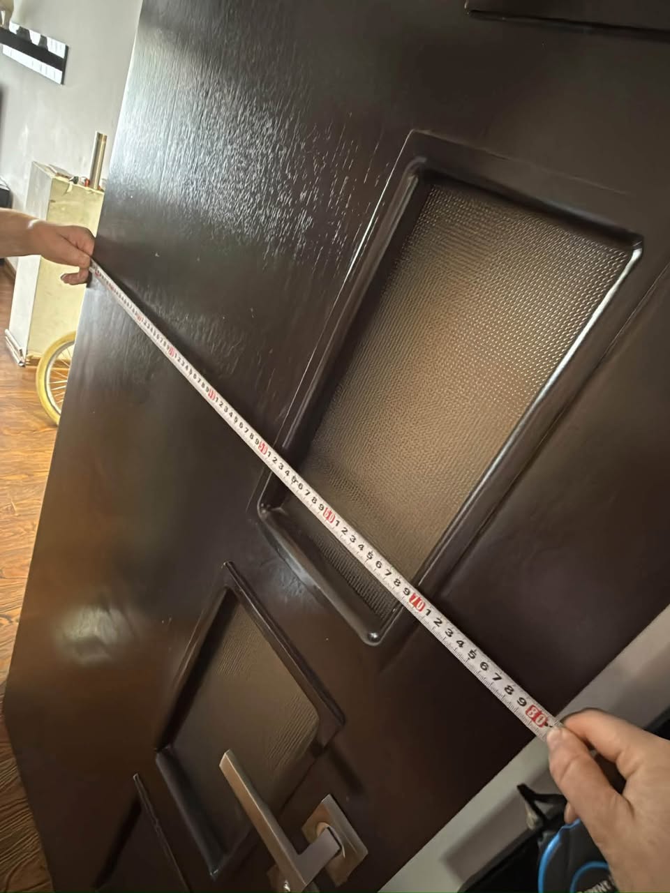 For urgent sale interroom doors made of wood — 50,000֏
