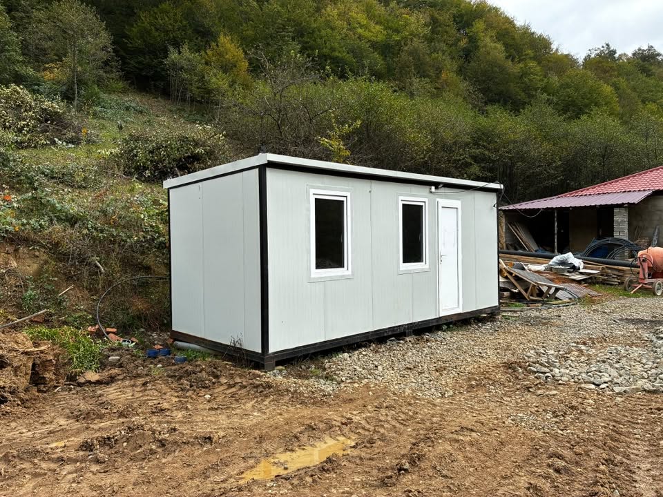 Satılık konut konteyneri. Tesisatlı, ıslak nokta, — 8,500₾