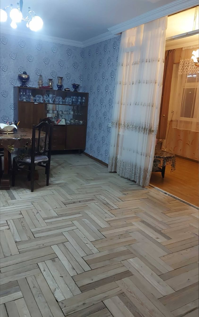 4 odalı daire satılık, Tiflis