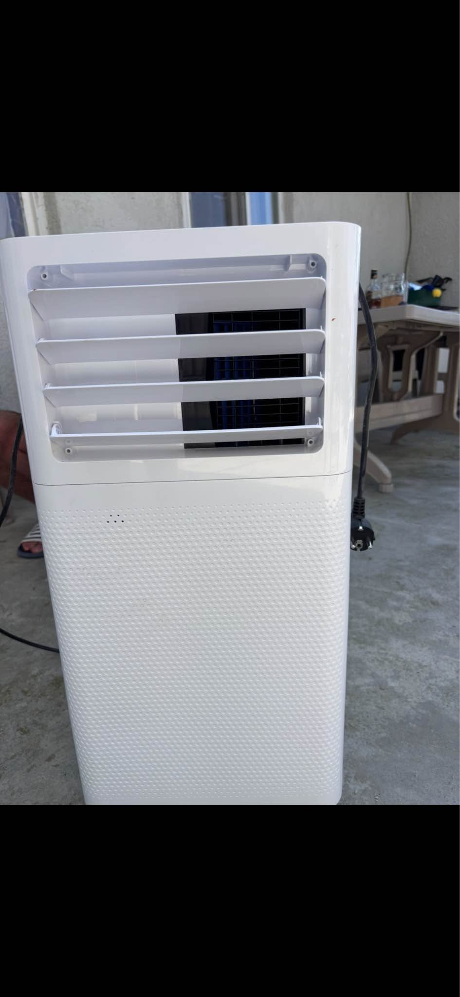 White portable air conditioner