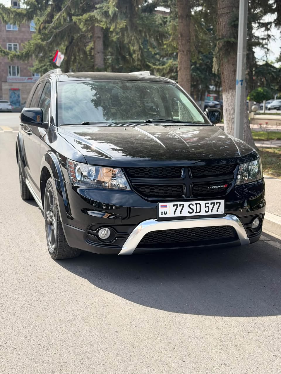 Автомобиль 2020 — 13 500 долларов