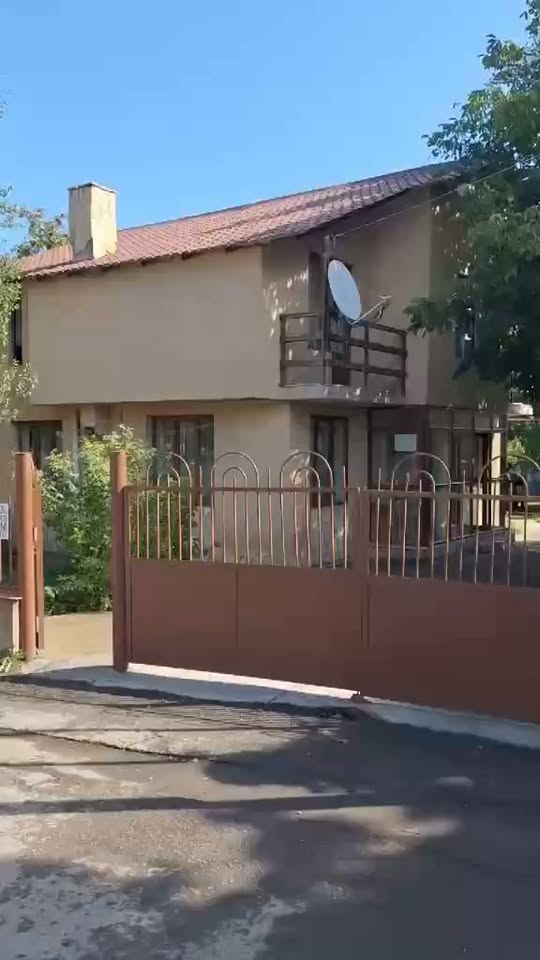 Ev, Borjomi