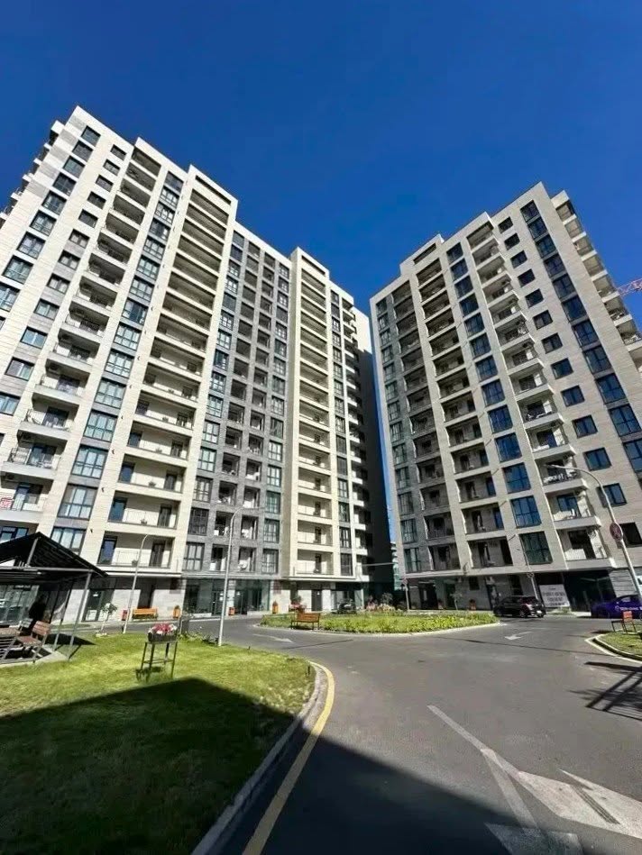 3 otaqlı mənzil satılır, İrəvan — $185,000