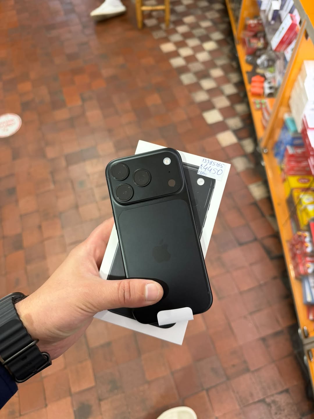 iPhone 18 Pro 256GB is for sale — 4,300₾
