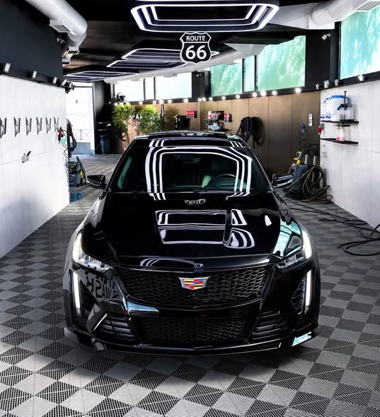 Кадиллак CT5 2020