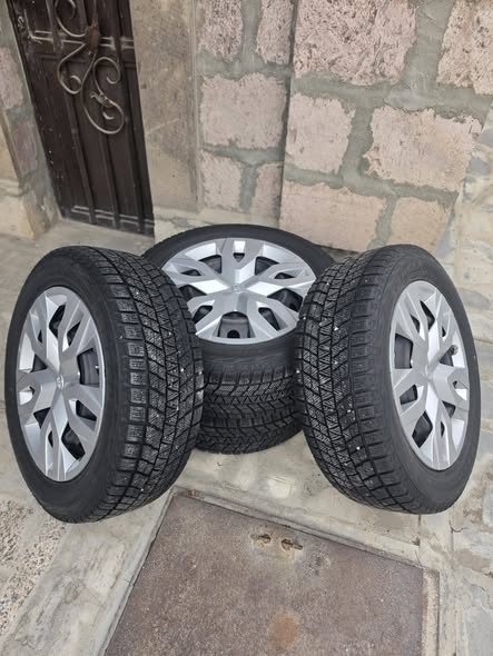 Шины Kapsen 225/55 R17 с дисками