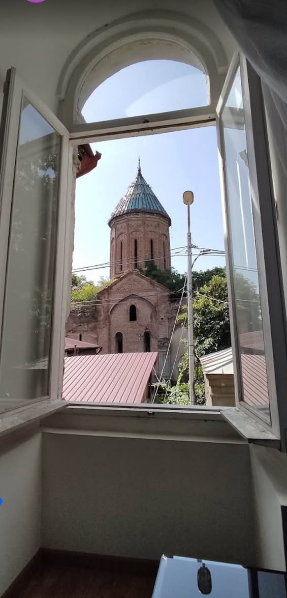 Cozy apartment for rent in historic area — 450$