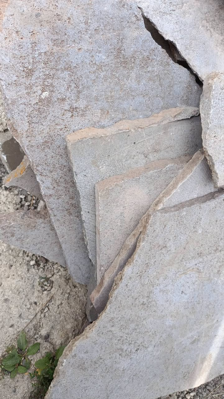 Basalt 3cm thick. (Terjola) 75 cubic meters+