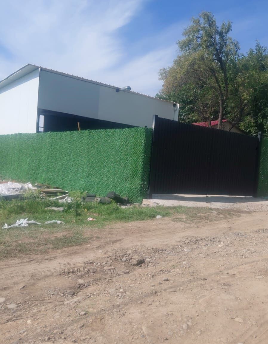 2 სერვისის ბოქსი თელეთში