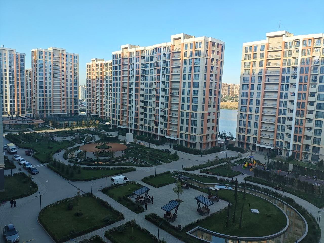 3 otaqlı mənzil kirayəyə, Bakı