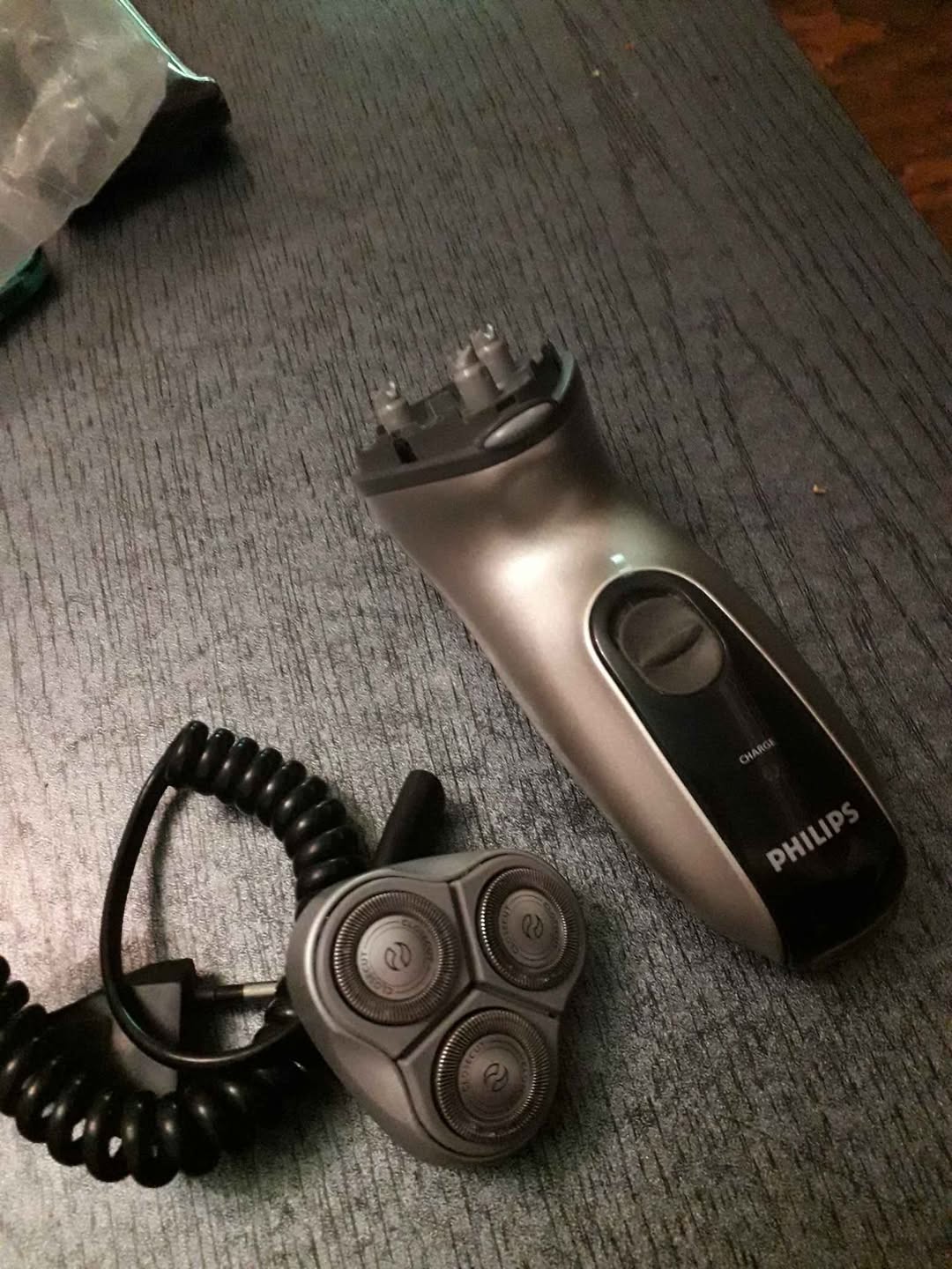 Philips elektrikli tıraş makinesi