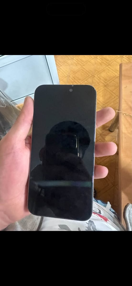 Iphone 15 pro max врен хази — 100,000֏