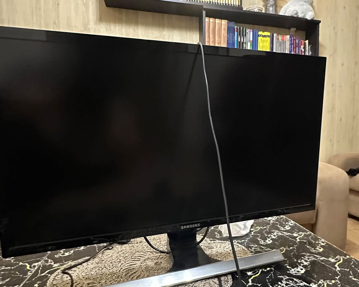 Samsung U28E590DS მონიტორი, 28 ინჩი 4K