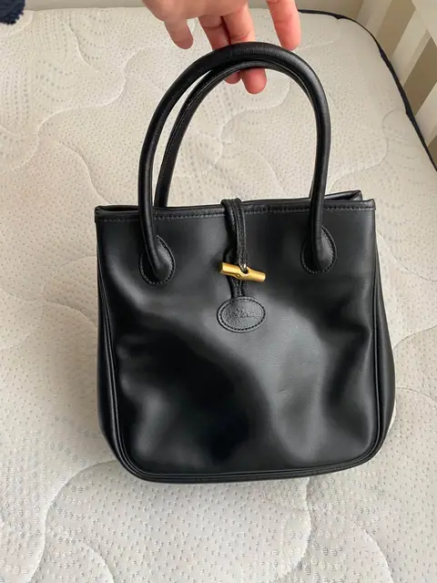 Longchamp siyah deri çanta