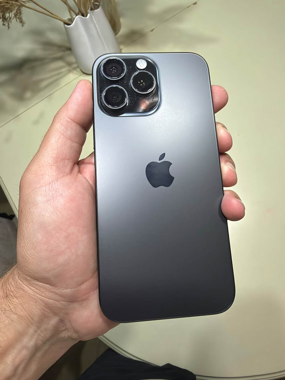 16 pro max e-sim 256 gb 1900