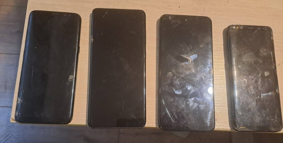 Samsung S8, S20 და Redmi, ეკრანის პრობლემები