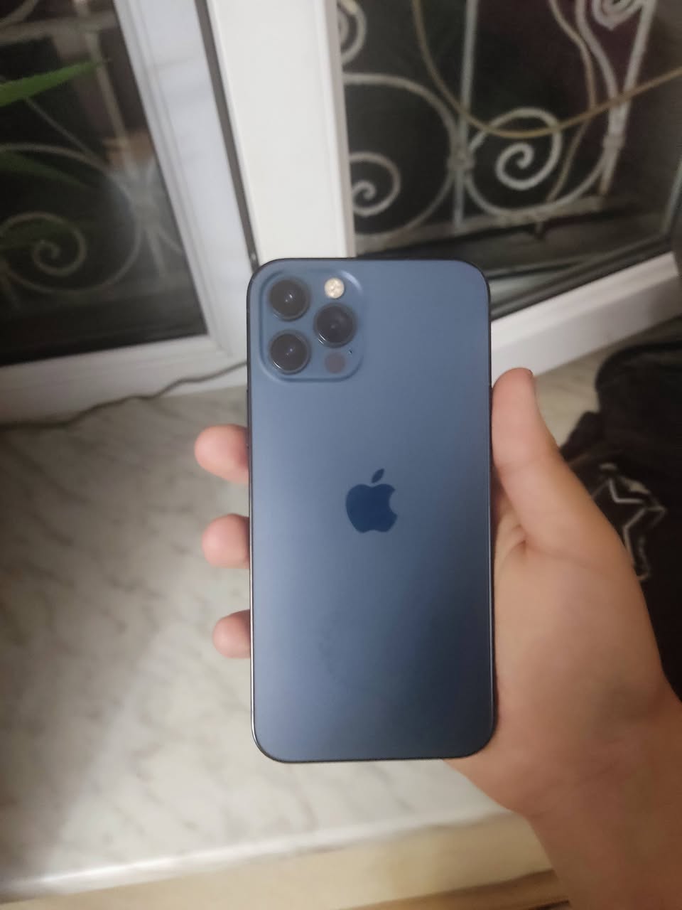Телефон